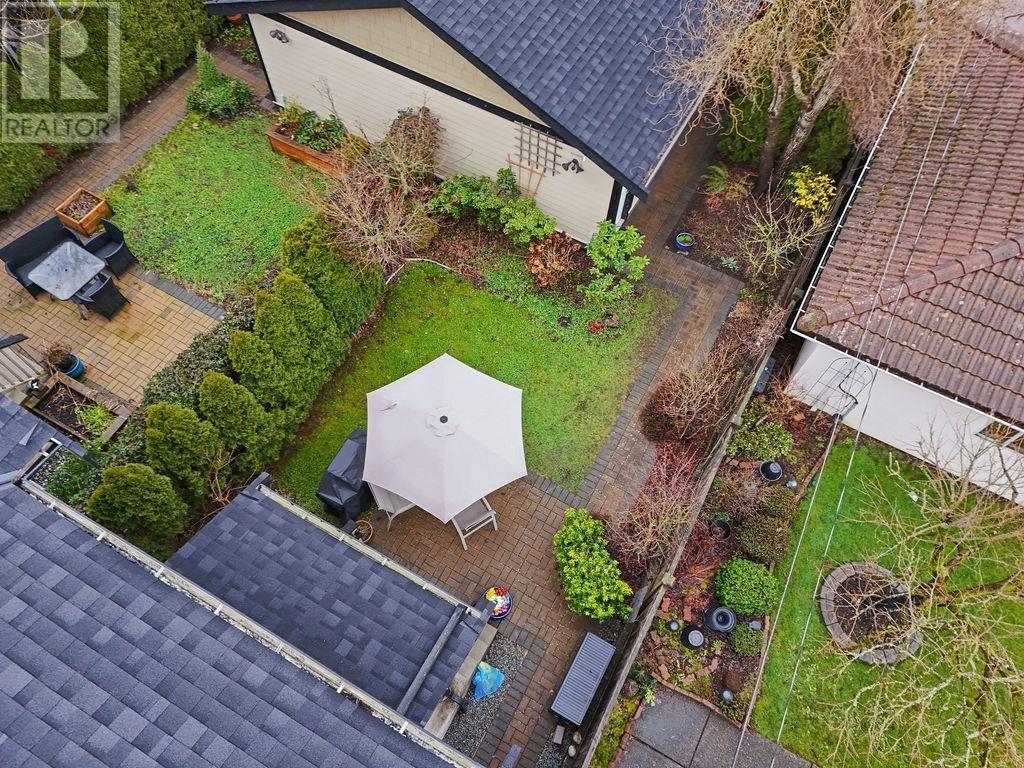 Listing Picture 21 of 23 : 4431 PERRY STREET, Vancouver / 溫哥華 - 魯藝地產 Yvonne Lu Group - MLS Medallion Club Member