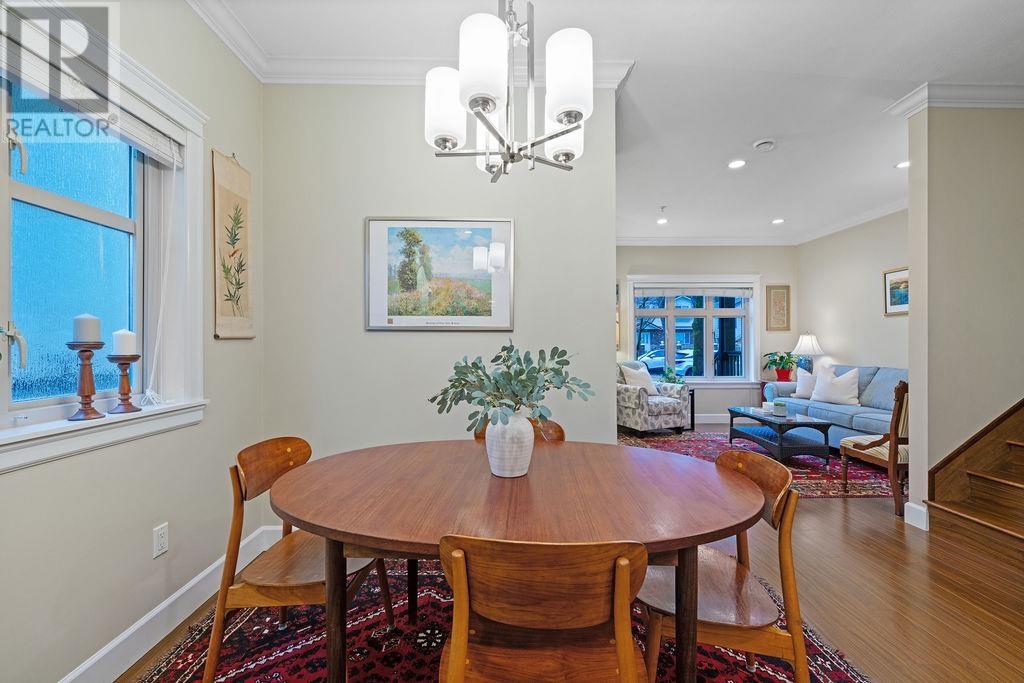 Listing Picture 7 of 23 : 4431 PERRY STREET, Vancouver / 溫哥華 - 魯藝地產 Yvonne Lu Group - MLS Medallion Club Member