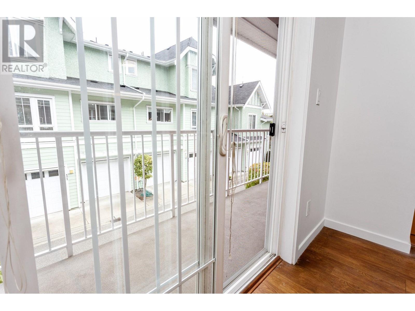 Listing Picture 12 of 38 : 7 9020 DIXON AVENUE, Richmond / 烈治文 - 魯藝地產 Yvonne Lu Group - MLS Medallion Club Member