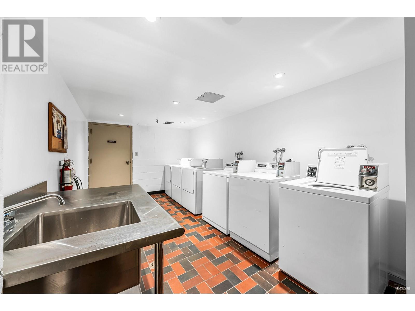 301 1340 Duchess Avenue, West Vancouver, British Columbia  V7T 1H6 - Photo 26 - R2967204