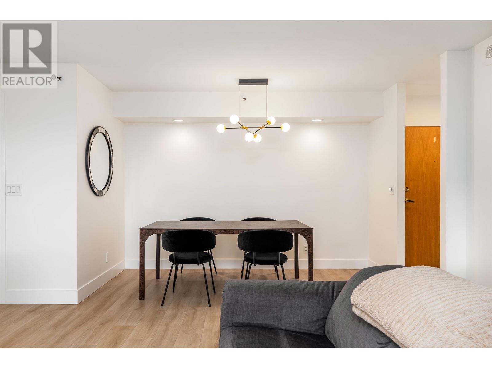 202 545 Austin Avenue, Coquitlam, British Columbia  V3K 6R4 - Photo 15 - R2956511