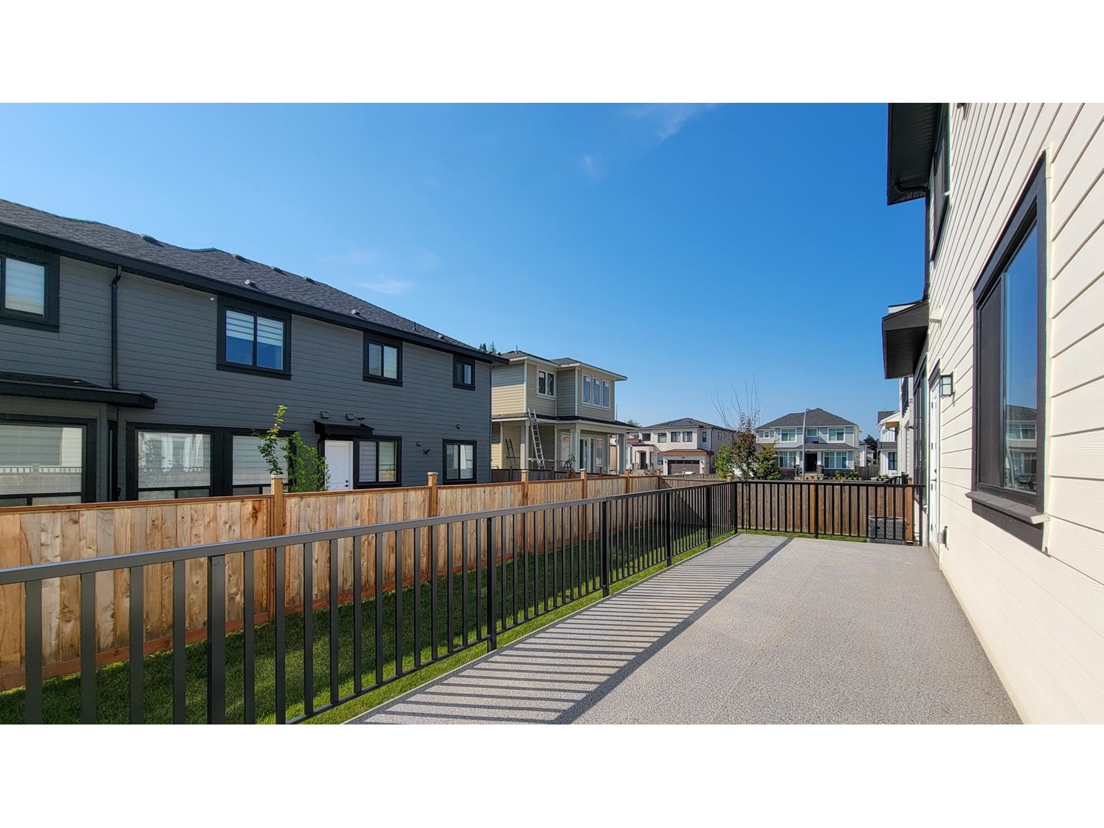 3217 197a Street, Langley, British Columbia  V3A 0N9 - Photo 37 - R2970460