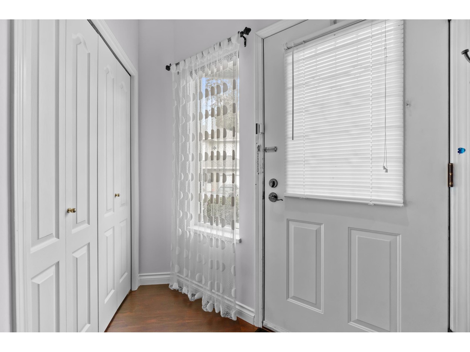 Property at 12 21579 88B AVENUE image 3