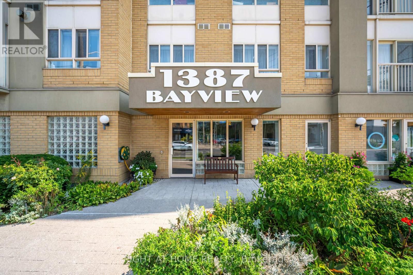 Property at 306 - 1387 BAYVIEW AVENUE image 1
