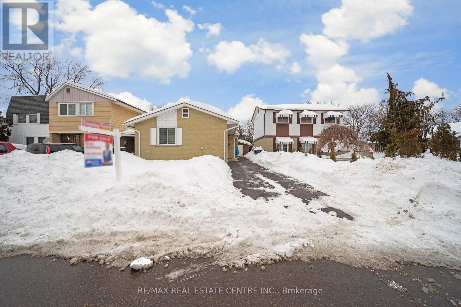 Property at 17 HALEY COURT image 1