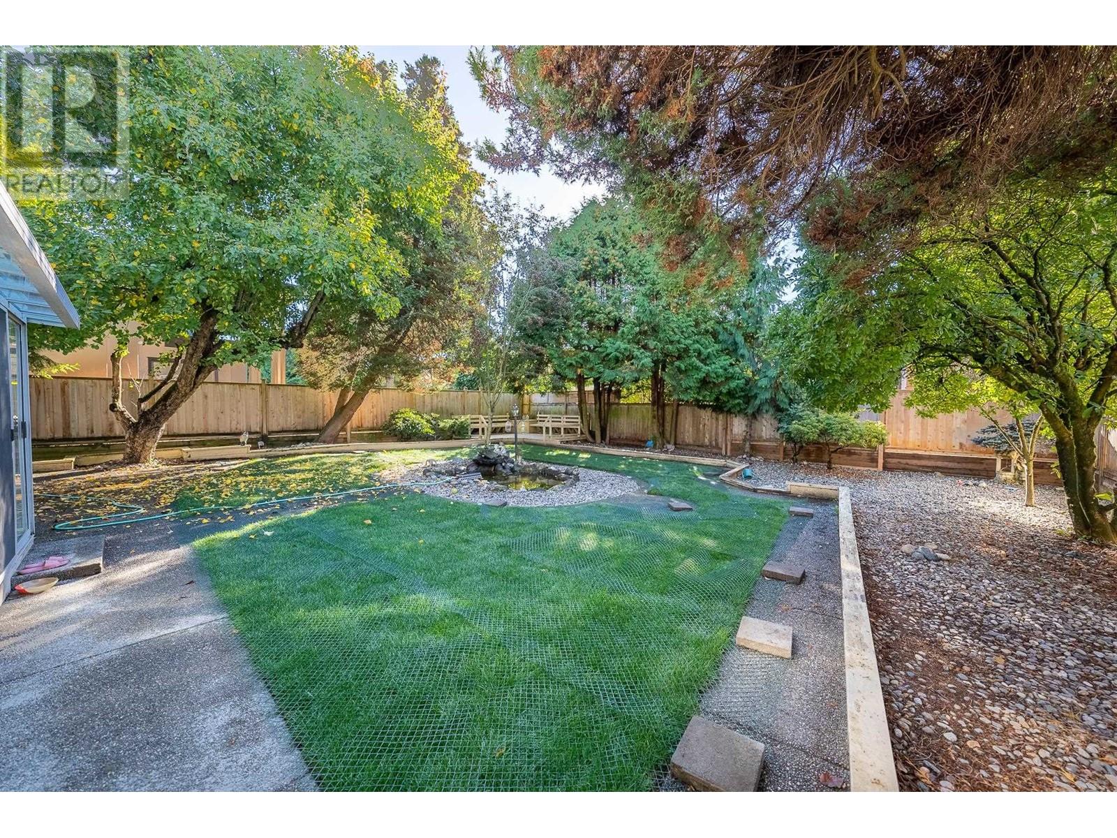 Listing Picture 24 of 26 : 8340 LUNEN ROAD, Richmond / 烈治文 - 魯藝地產 Yvonne Lu Group - MLS Medallion Club Member