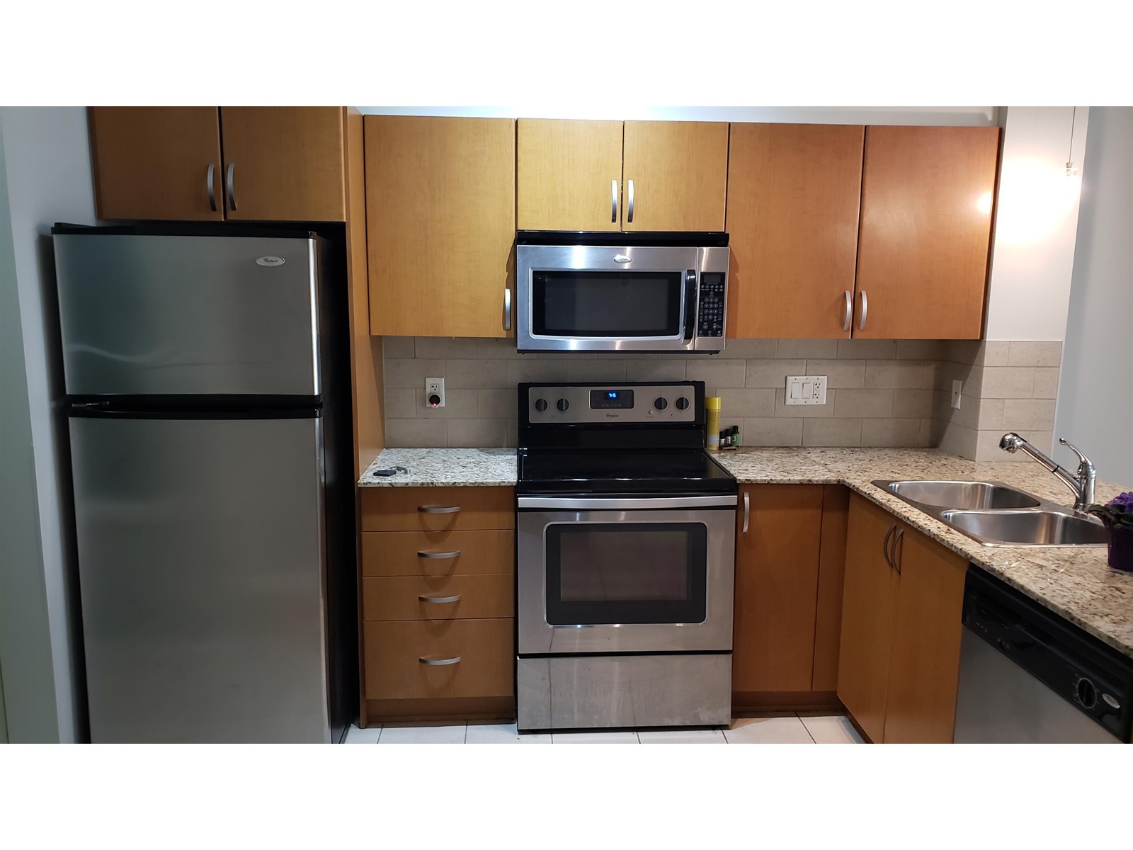 206 13733 107a Avenue, Surrey, British Columbia  V3T 0B7 - Photo 4 - R2967228