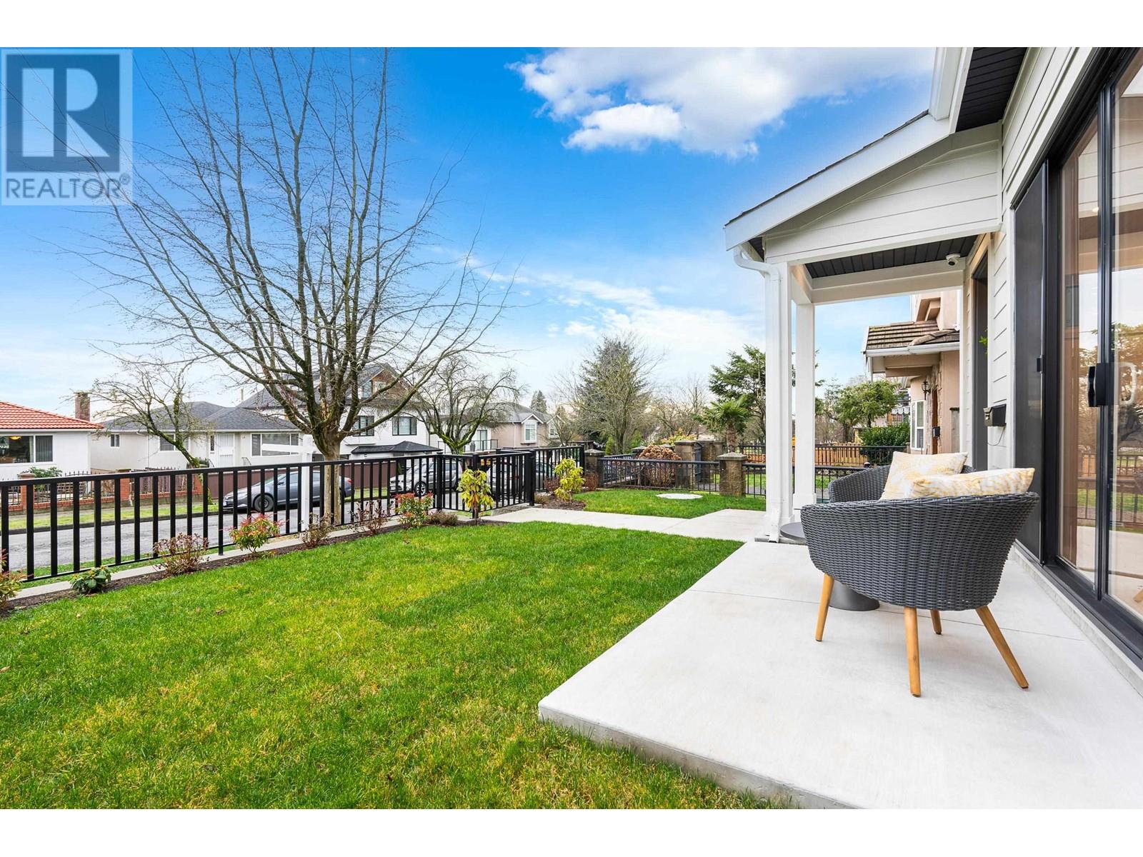 Listing Picture 31 of 33 : 1 65 E 58TH AVENUE, Vancouver / 溫哥華 - 魯藝地產 Yvonne Lu Group - MLS Medallion Club Member