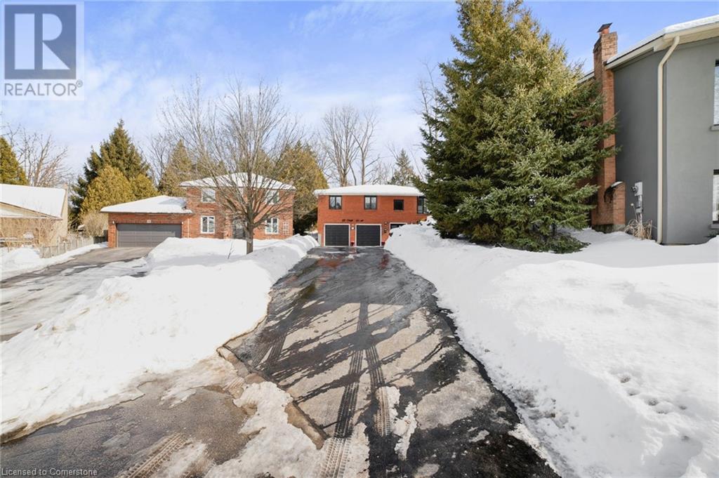 Property at 12 PORTAL Court image 4