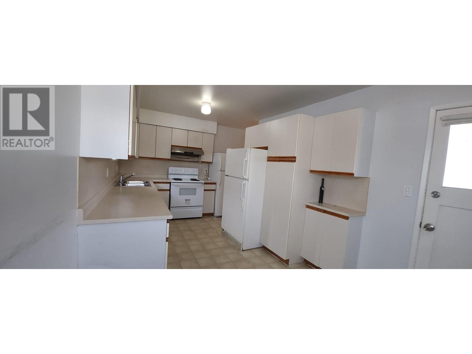 Listing Picture 13 of 14 : 3351 CHURCH STREET, Vancouver / 溫哥華 - 魯藝地產 Yvonne Lu Group - MLS Medallion Club Member