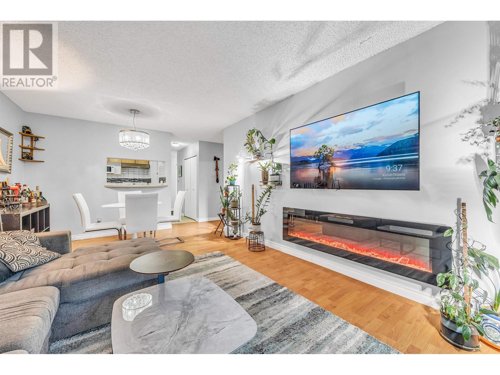 Property at 102 8291 PARK ROAD image 1
