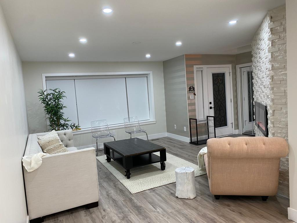 Property at 3097 GOLDFINCH STREET image 5