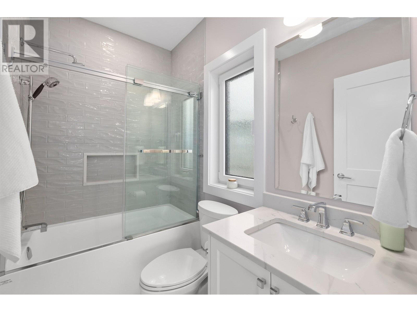 180 Douglas Crescent, Richmond, British Columbia  V7B 1E5 - Photo 31 - R2970405