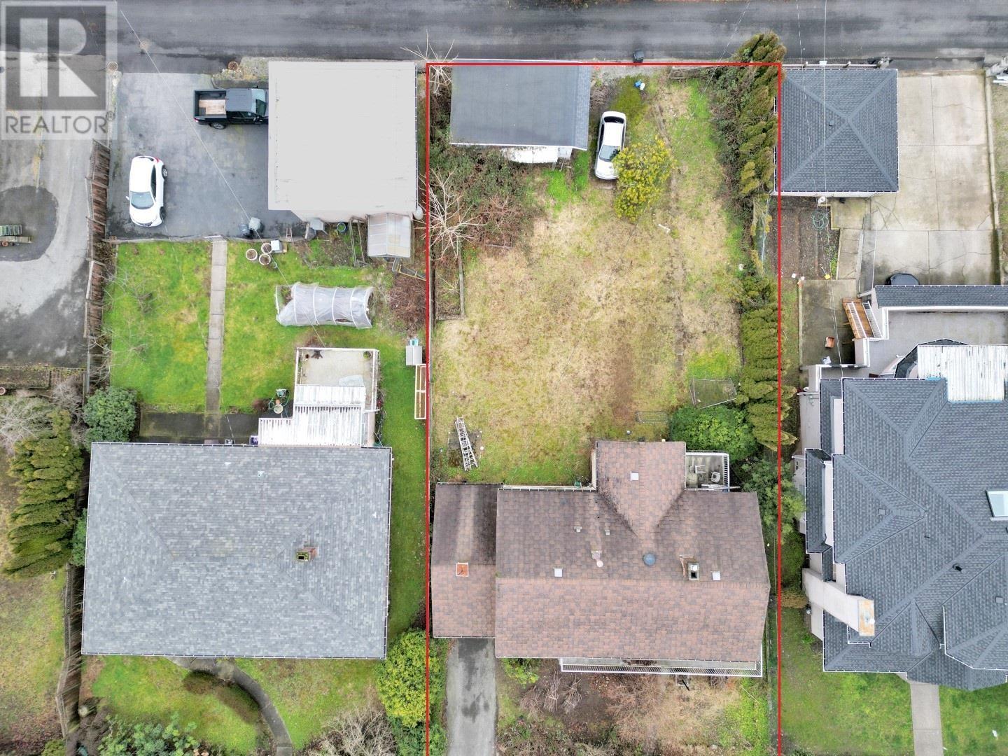 Listing Picture 4 of 5 : 4969 DOVER STREET, Burnaby / 本拿比 - 魯藝地產 Yvonne Lu Group - MLS Medallion Club Member