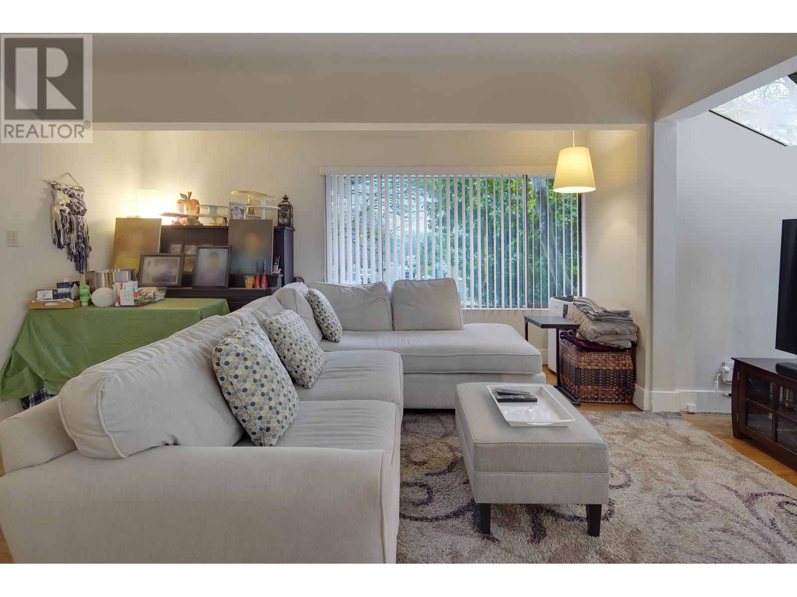 1373 W 64th Avenue, Vancouver, British Columbia  V6P 2N3 - Photo 16 - R2970446