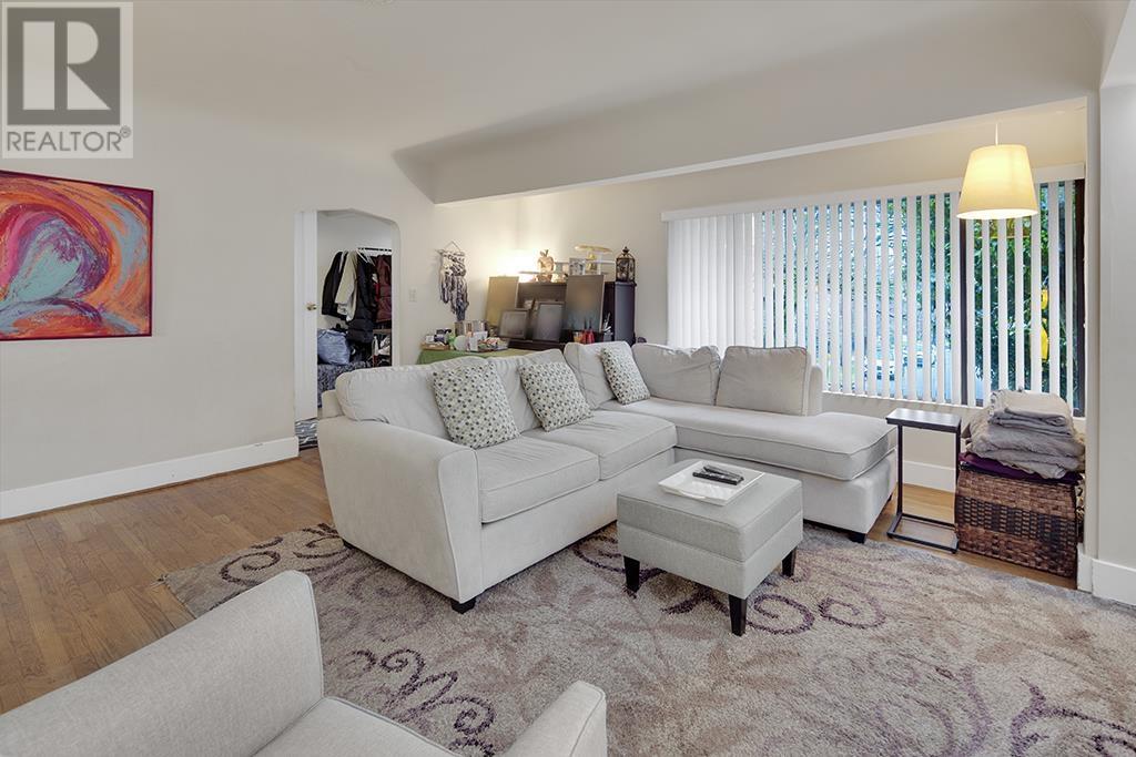 1373 W 64th Avenue, Vancouver, British Columbia  V6P 2N3 - Photo 17 - R2970446