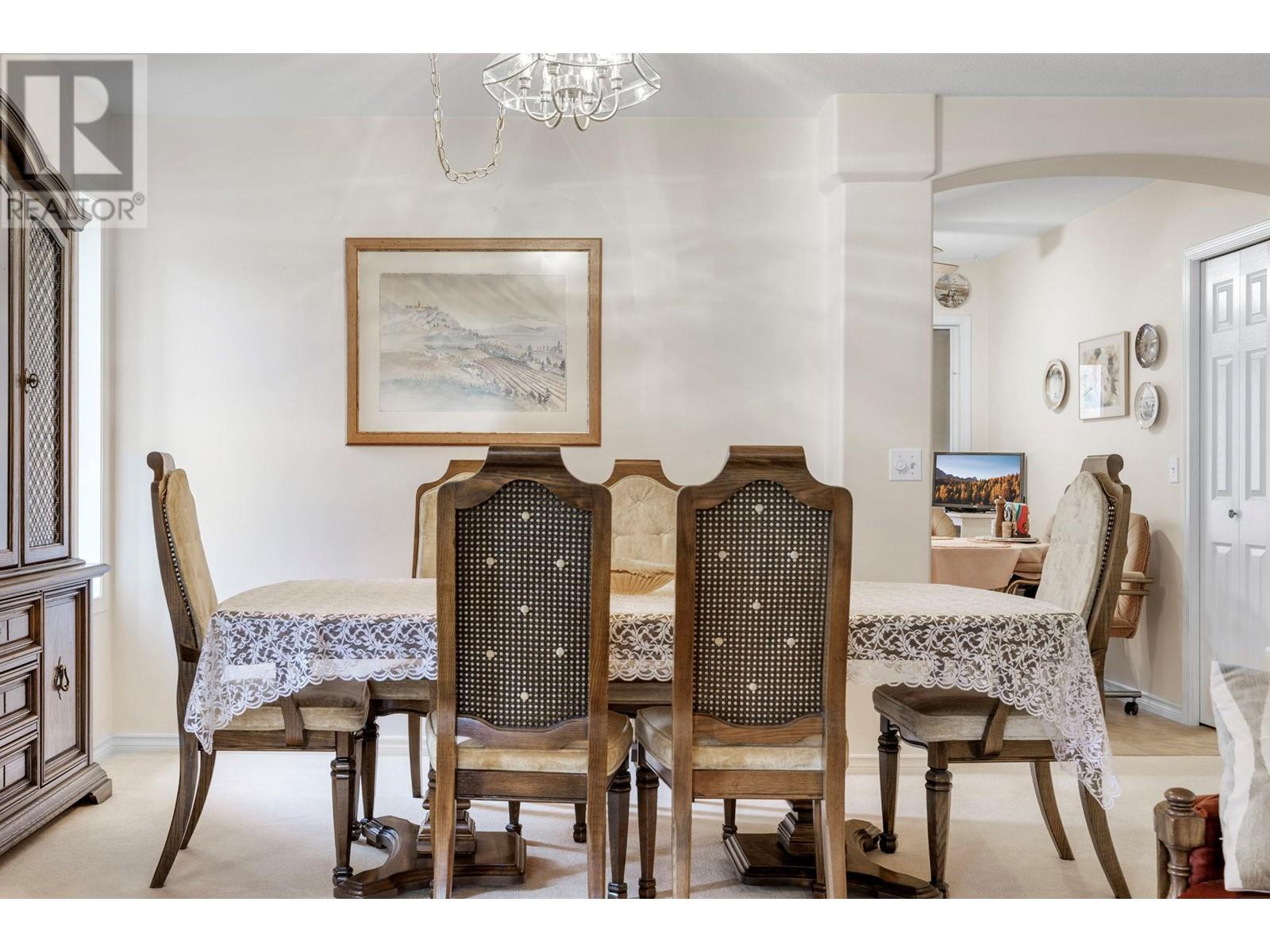 Property at 3813 Glen Canyon Drive image 5