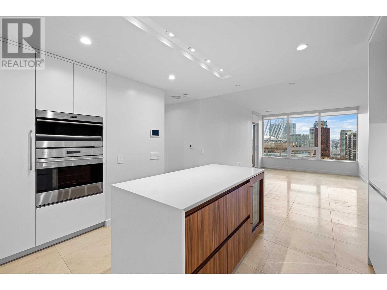 Listing Picture 6 of 37 : 1203 885 CAMBIE STREET, Vancouver / 溫哥華 - 魯藝地產 Yvonne Lu Group - MLS Medallion Club Member