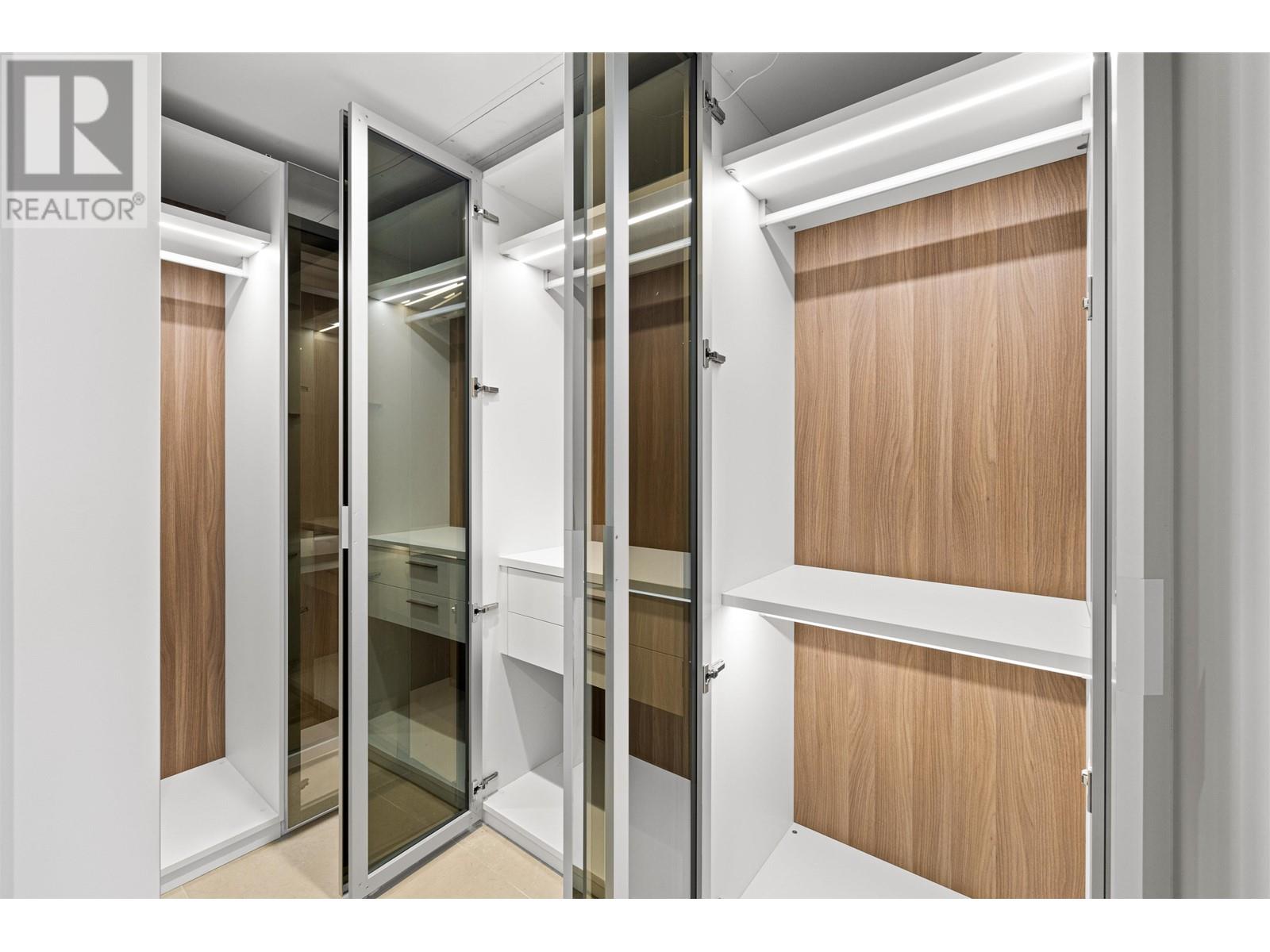 Listing Picture 25 of 37 : 1203 885 CAMBIE STREET, Vancouver / 溫哥華 - 魯藝地產 Yvonne Lu Group - MLS Medallion Club Member