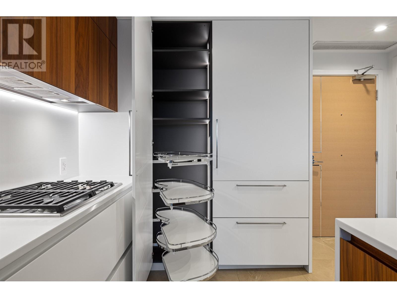 Listing Picture 16 of 37 : 1203 885 CAMBIE STREET, Vancouver / 溫哥華 - 魯藝地產 Yvonne Lu Group - MLS Medallion Club Member