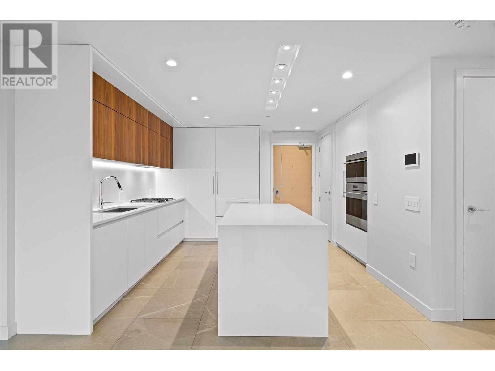 Listing Picture 18 of 37 : 1203 885 CAMBIE STREET, Vancouver / 溫哥華 - 魯藝地產 Yvonne Lu Group - MLS Medallion Club Member