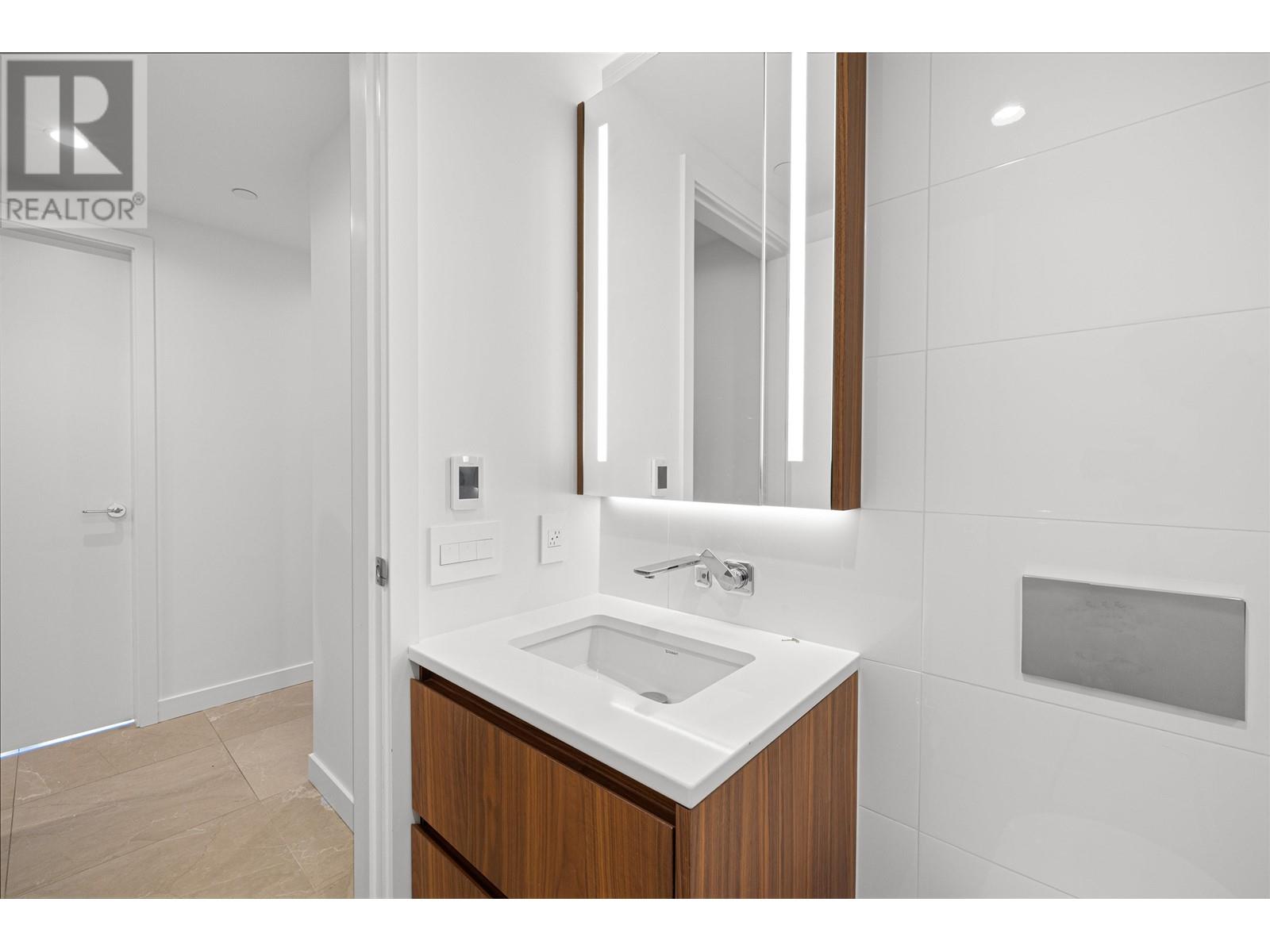 Listing Picture 21 of 37 : 1203 885 CAMBIE STREET, Vancouver / 溫哥華 - 魯藝地產 Yvonne Lu Group - MLS Medallion Club Member