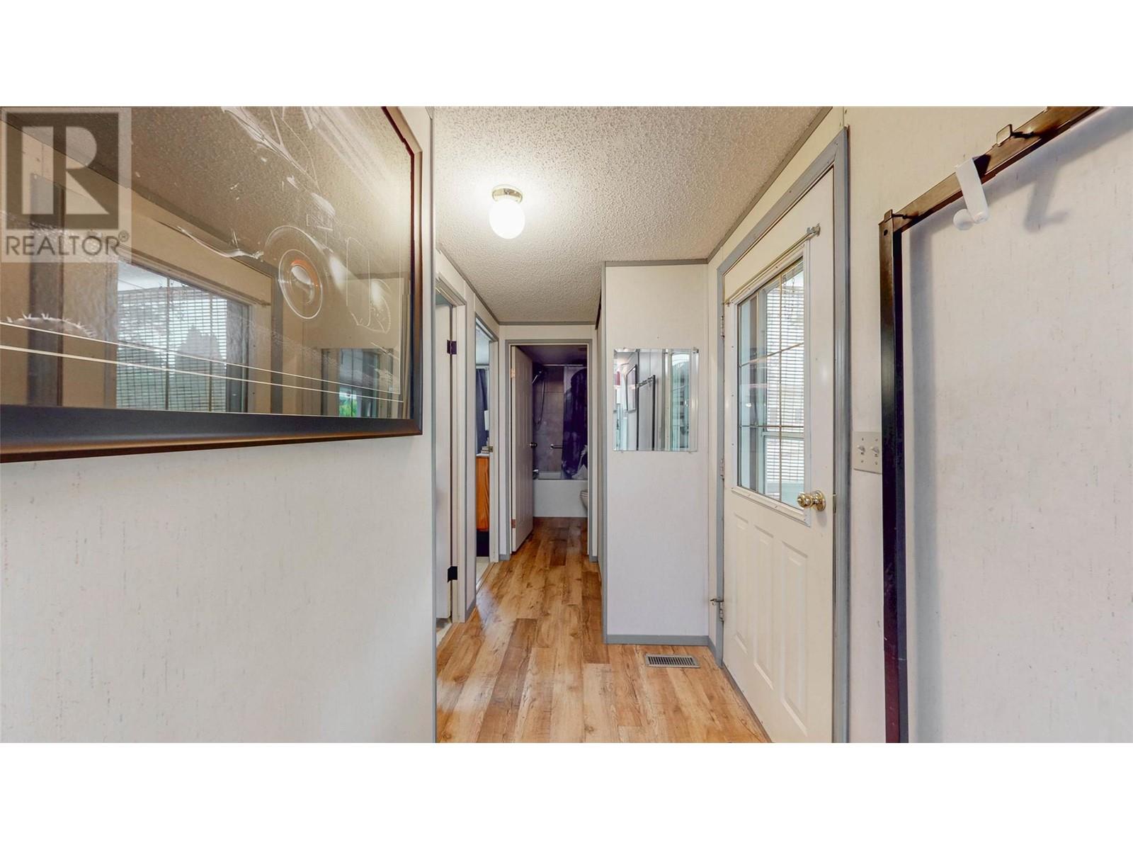 Property at 8487 Highway 97 Unit# 49 image 4