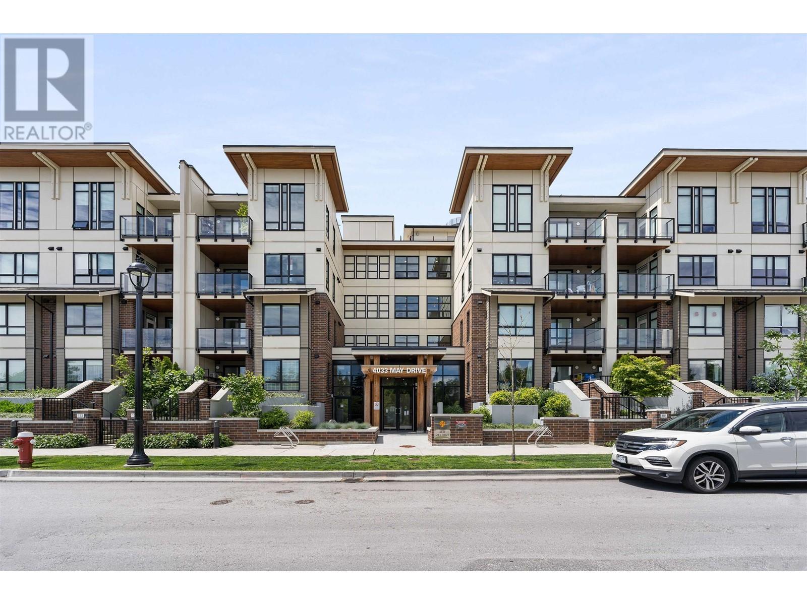 432 4033 MAY DRIVE, richmond, British Columbia