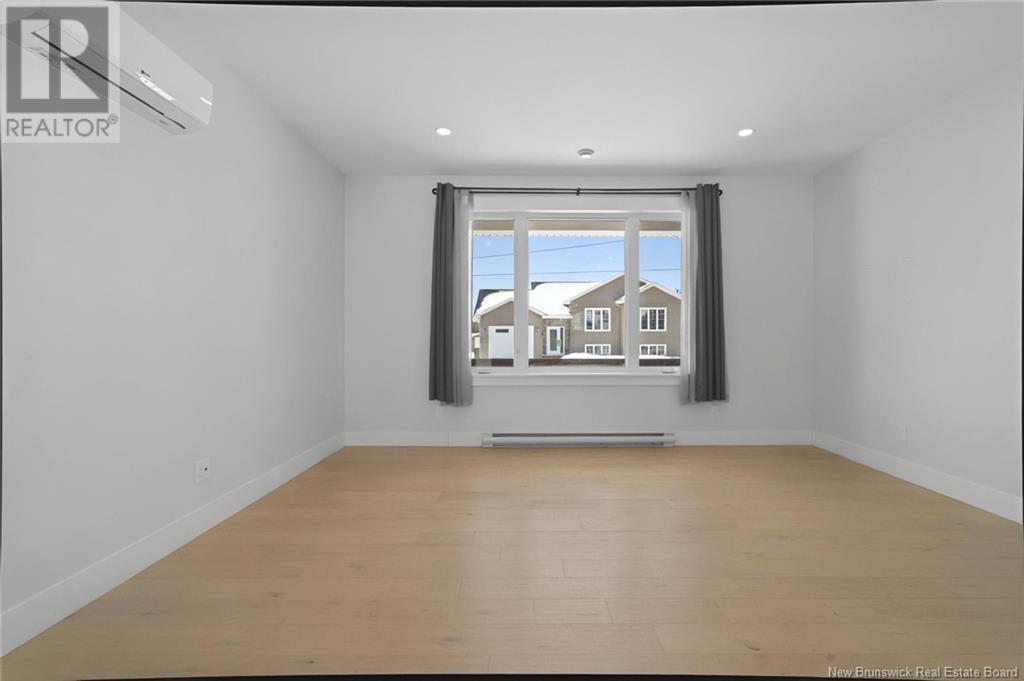 22 Robert Street, Shediac, New Brunswick  E4P 0R2 - Photo 13 - NB113135