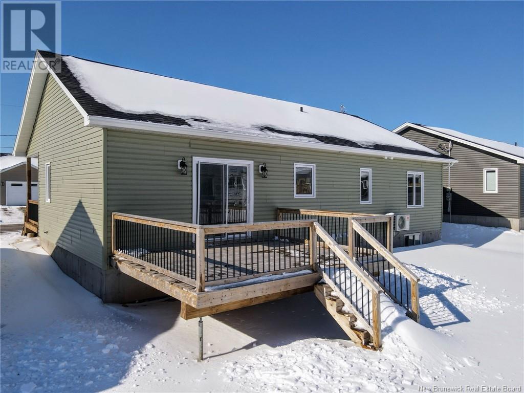 22 Robert Street, Shediac, New Brunswick  E4P 0R2 - Photo 46 - NB113135