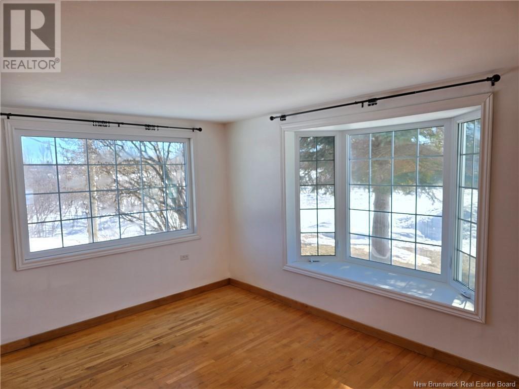 2382 Main Street, Belledune, New Brunswick  E8G 2M6 - Photo 13 - NB113007