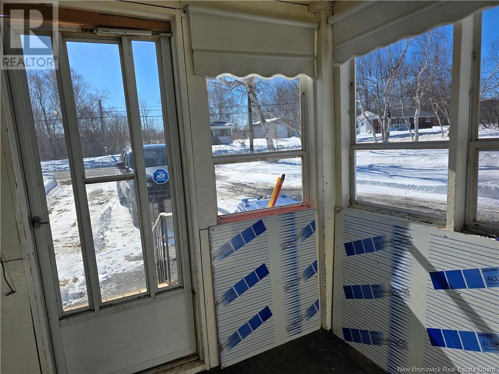 2382 Main Street, Belledune, New Brunswick  E8G 2M6 - Photo 5 - NB113007