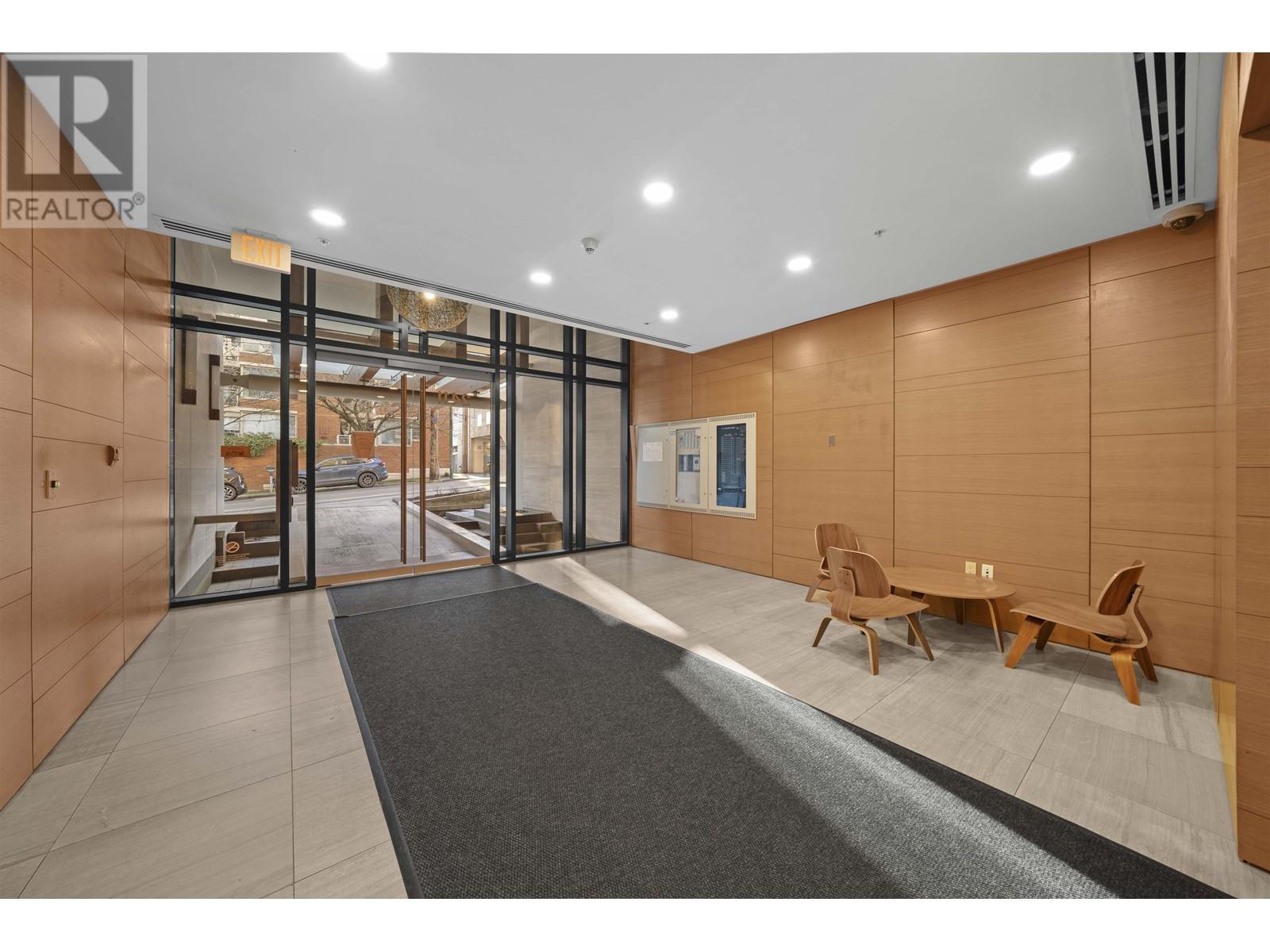 Listing Picture 33 of 37 : 703 2411 HEATHER STREET, Vancouver / 溫哥華 - 魯藝地產 Yvonne Lu Group - MLS Medallion Club Member