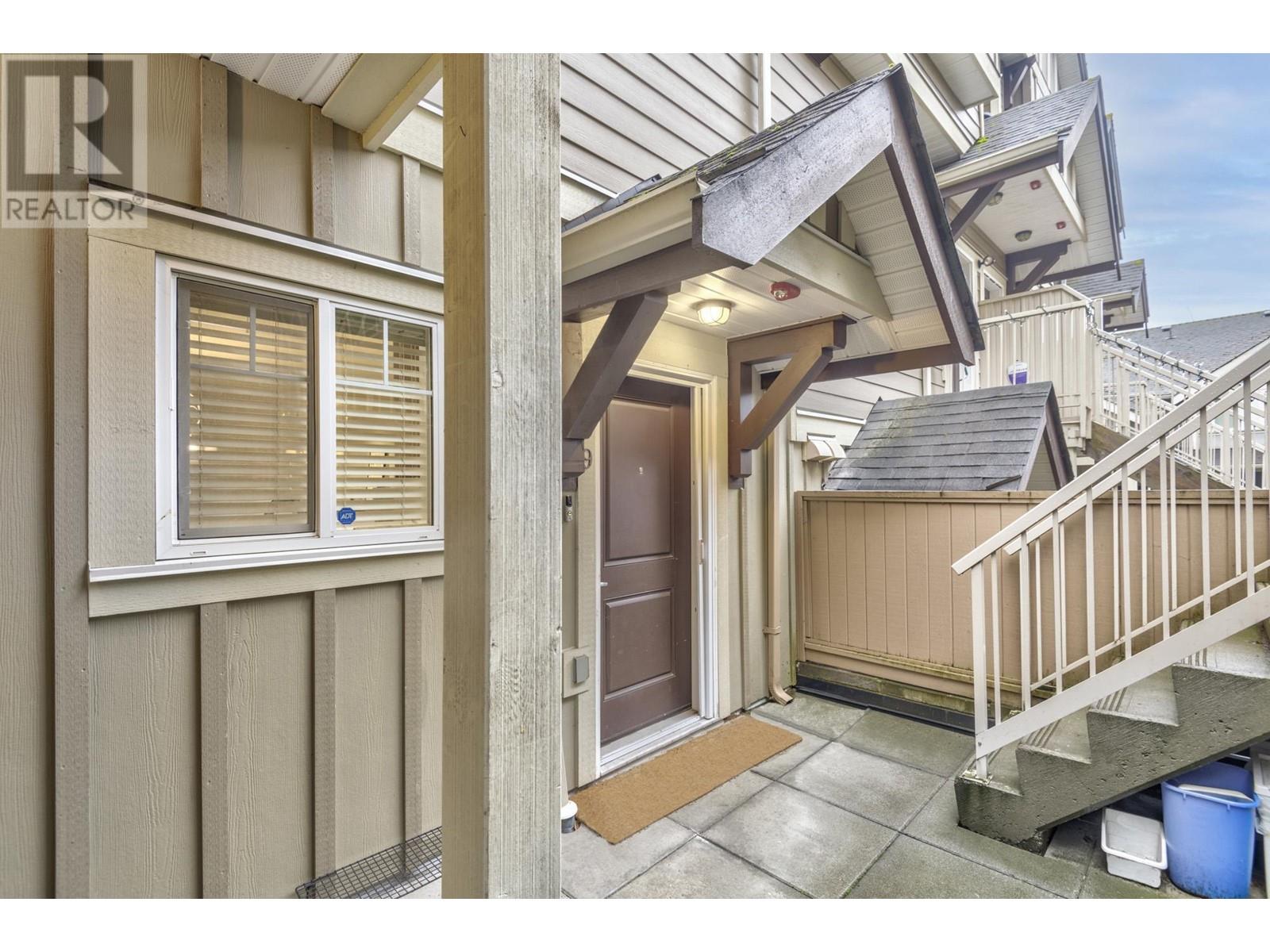 Listing Picture 27 of 30 : 109 368 ELLESMERE AVENUE, Burnaby / 本拿比 - 魯藝地產 Yvonne Lu Group - MLS Medallion Club Member