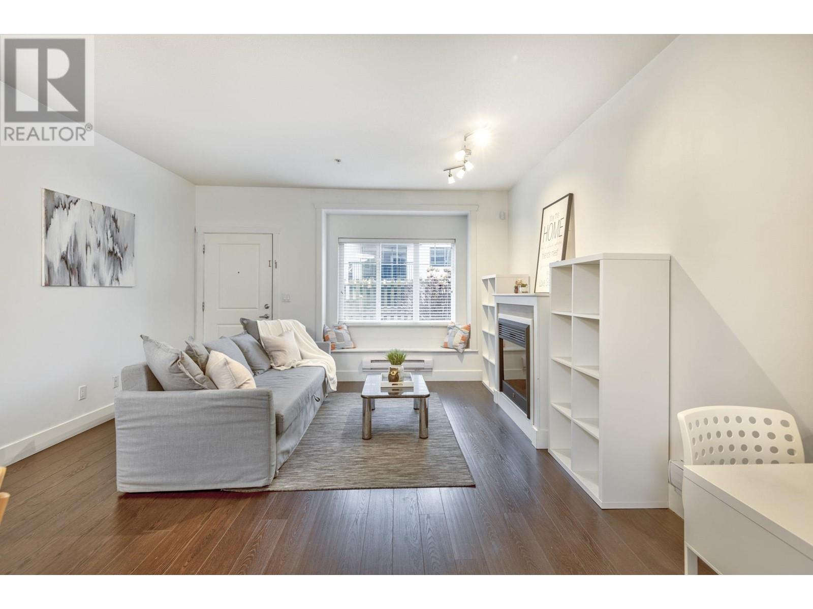 Listing Picture 11 of 30 : 109 368 ELLESMERE AVENUE, Burnaby / 本拿比 - 魯藝地產 Yvonne Lu Group - MLS Medallion Club Member