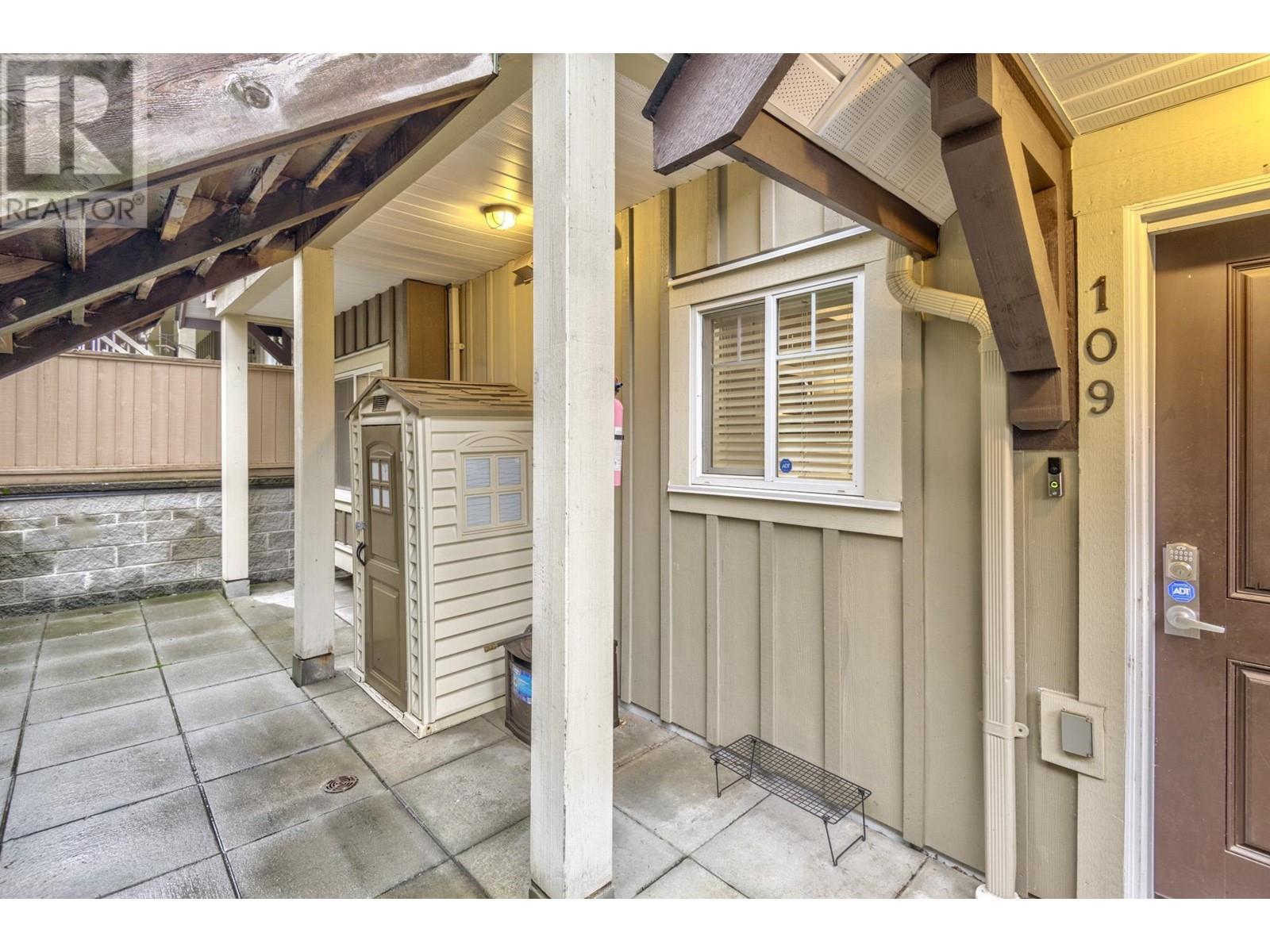 Listing Picture 25 of 30 : 109 368 ELLESMERE AVENUE, Burnaby / 本拿比 - 魯藝地產 Yvonne Lu Group - MLS Medallion Club Member