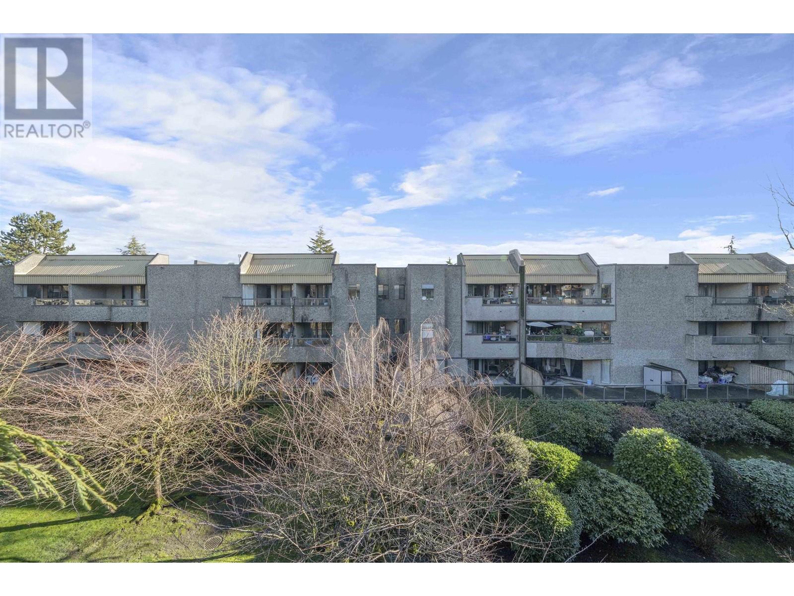 313 8460 ACKROYD ROAD, richmond, British Columbia