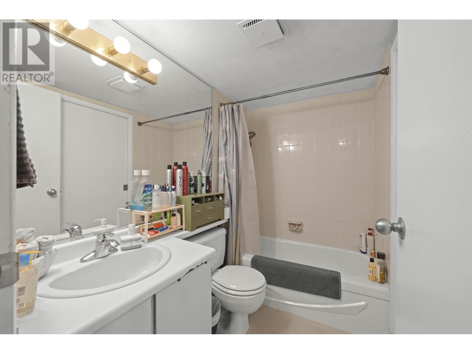 313 8460 Ackroyd Road, Richmond, British Columbia  V6X 3E9 - Photo 7 - R2970474