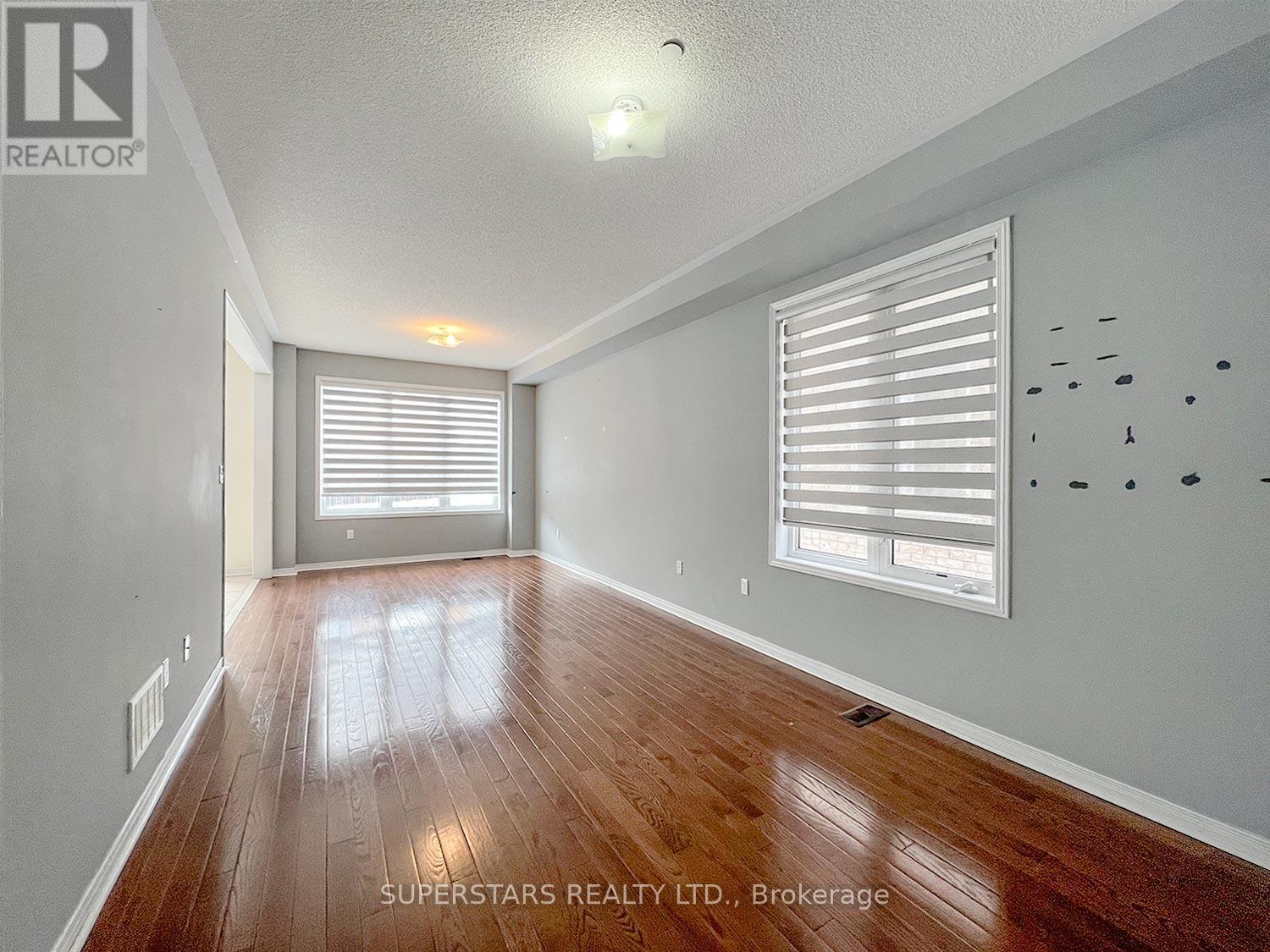 15 Jackson Eli Way, Markham, Ontario  L3S 0C4 - Photo 2 - N11987846