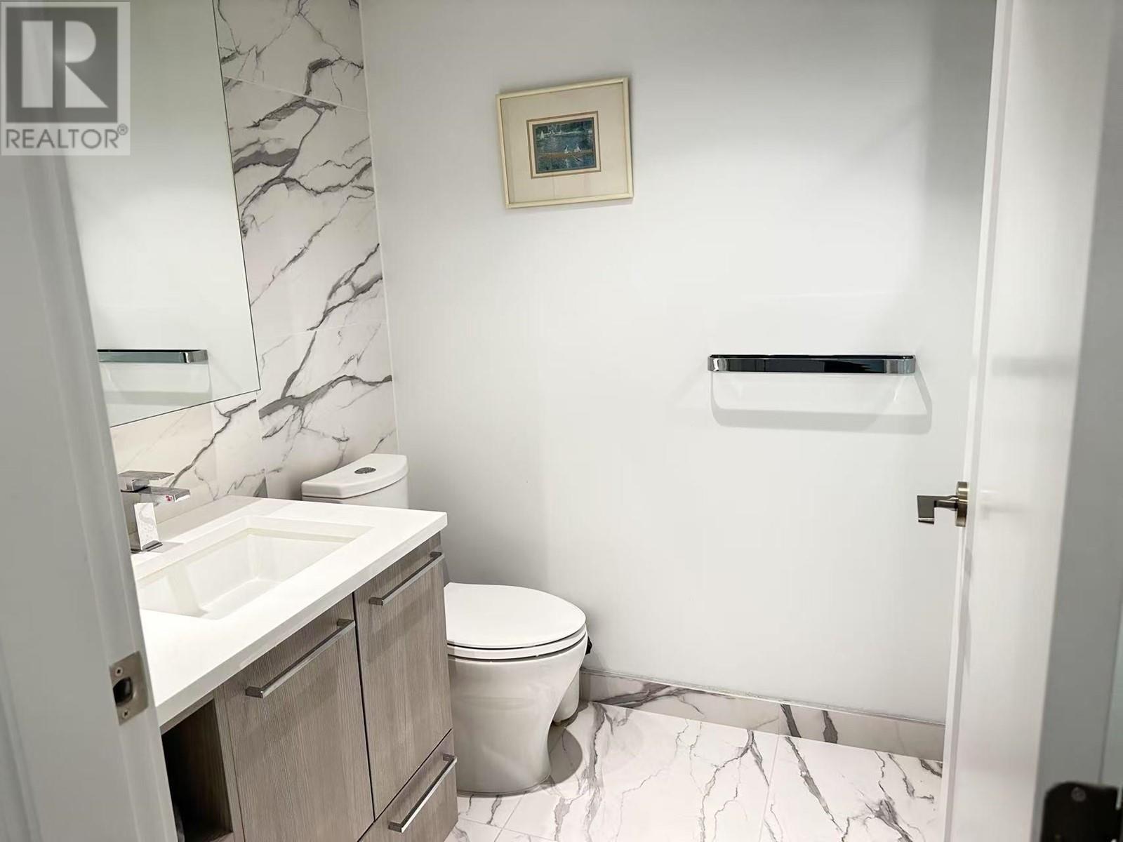 Property at 1010 8160 MCMYN WAY image 4