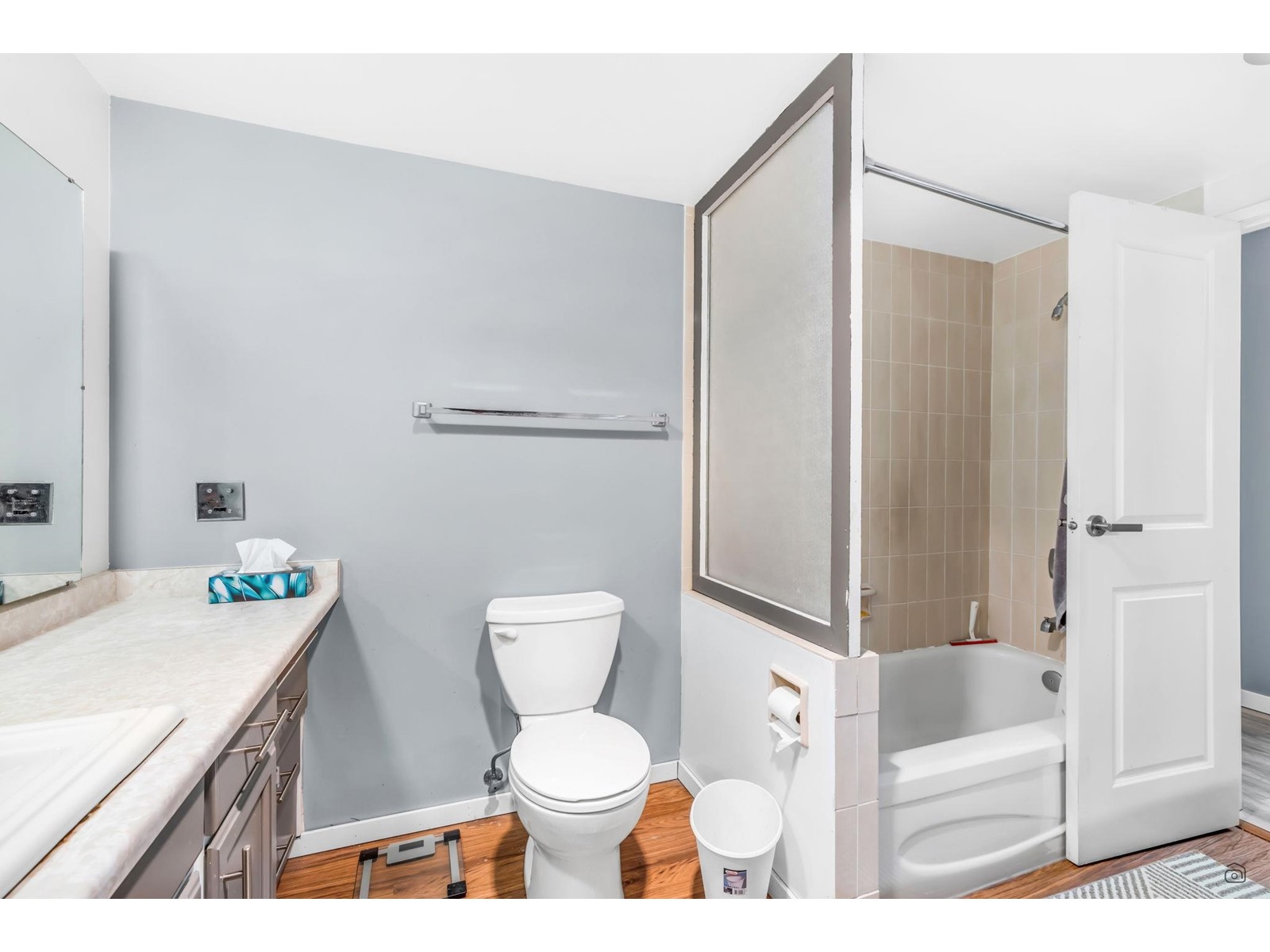 205 1351 Martin Street, White Rock, British Columbia  V4B 3W6 - Photo 21 - R2970327