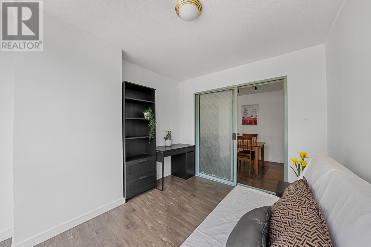 Listing Picture 11 of 26 : 705 950 CAMBIE STREET, Vancouver / 溫哥華 - 魯藝地產 Yvonne Lu Group - MLS Medallion Club Member