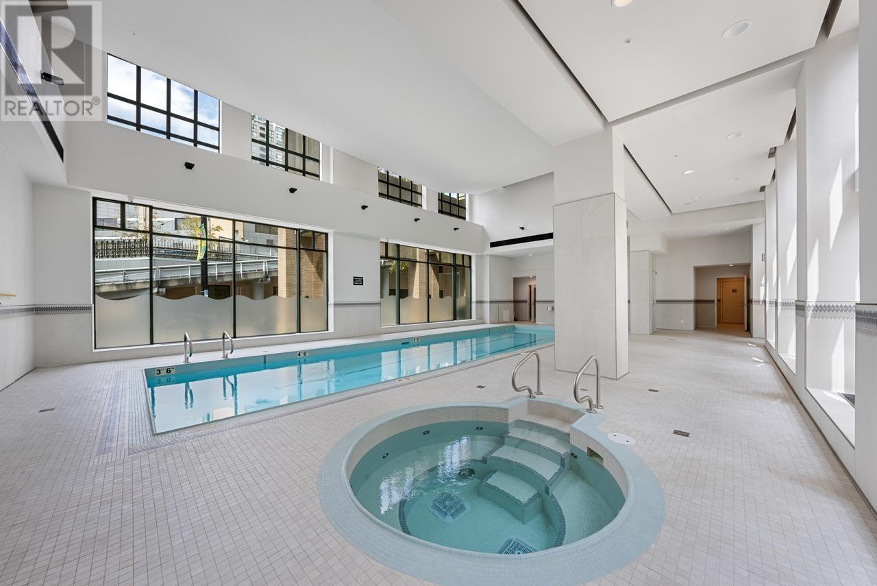 Listing Picture 24 of 26 : 705 950 CAMBIE STREET, Vancouver / 溫哥華 - 魯藝地產 Yvonne Lu Group - MLS Medallion Club Member