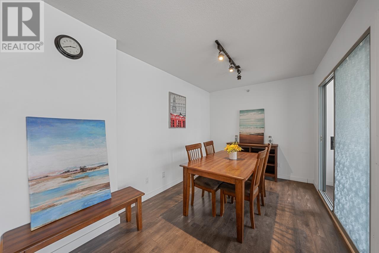 Listing Picture 8 of 26 : 705 950 CAMBIE STREET, Vancouver / 溫哥華 - 魯藝地產 Yvonne Lu Group - MLS Medallion Club Member