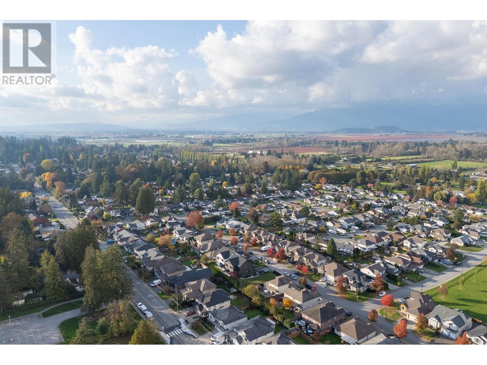 22012 Isaac Crescent, Maple Ridge, British Columbia  V2X 8N8 - Photo 11 - R2970496