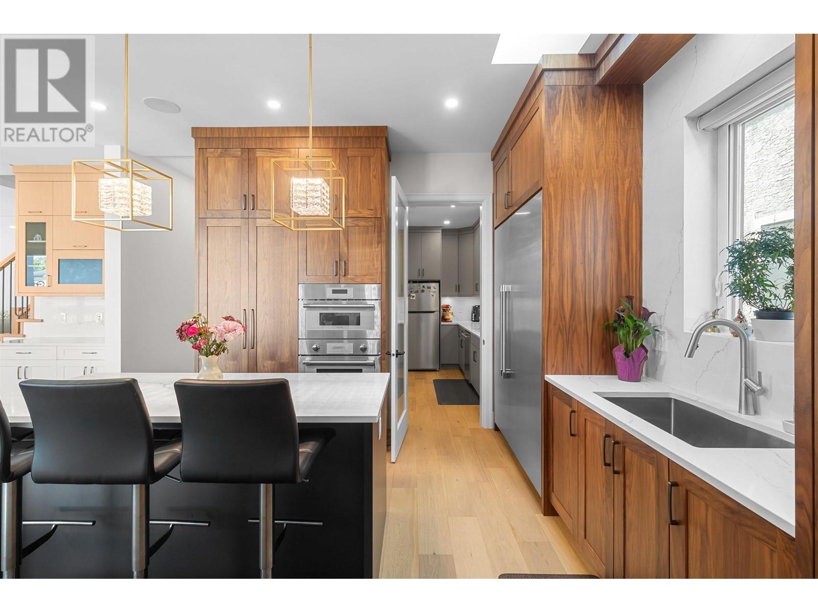 Listing Picture 10 of 39 : 7662 FRENCH STREET, Vancouver / 溫哥華 - 魯藝地產 Yvonne Lu Group - MLS Medallion Club Member