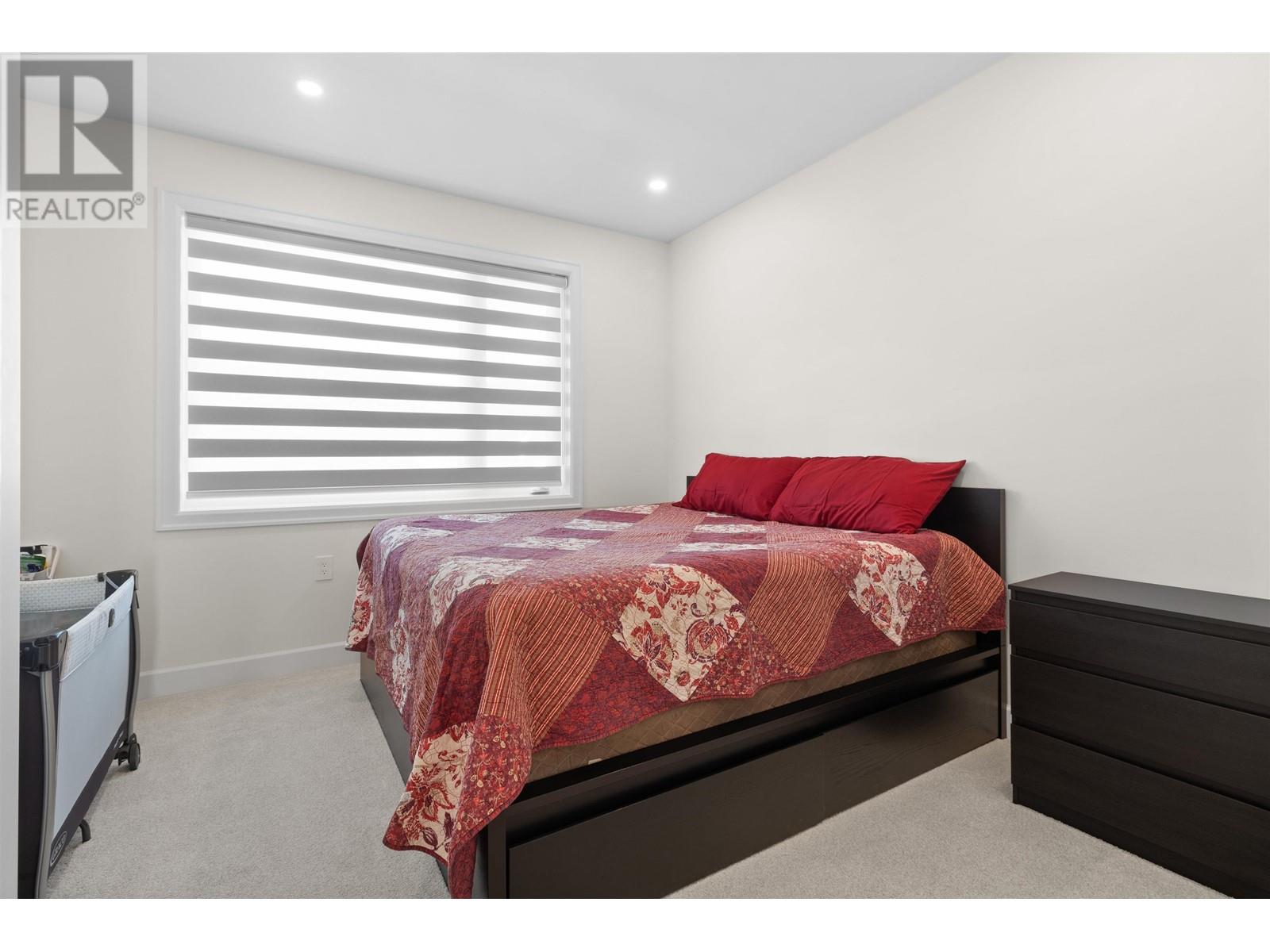 Listing Picture 28 of 39 : 7662 FRENCH STREET, Vancouver / 溫哥華 - 魯藝地產 Yvonne Lu Group - MLS Medallion Club Member