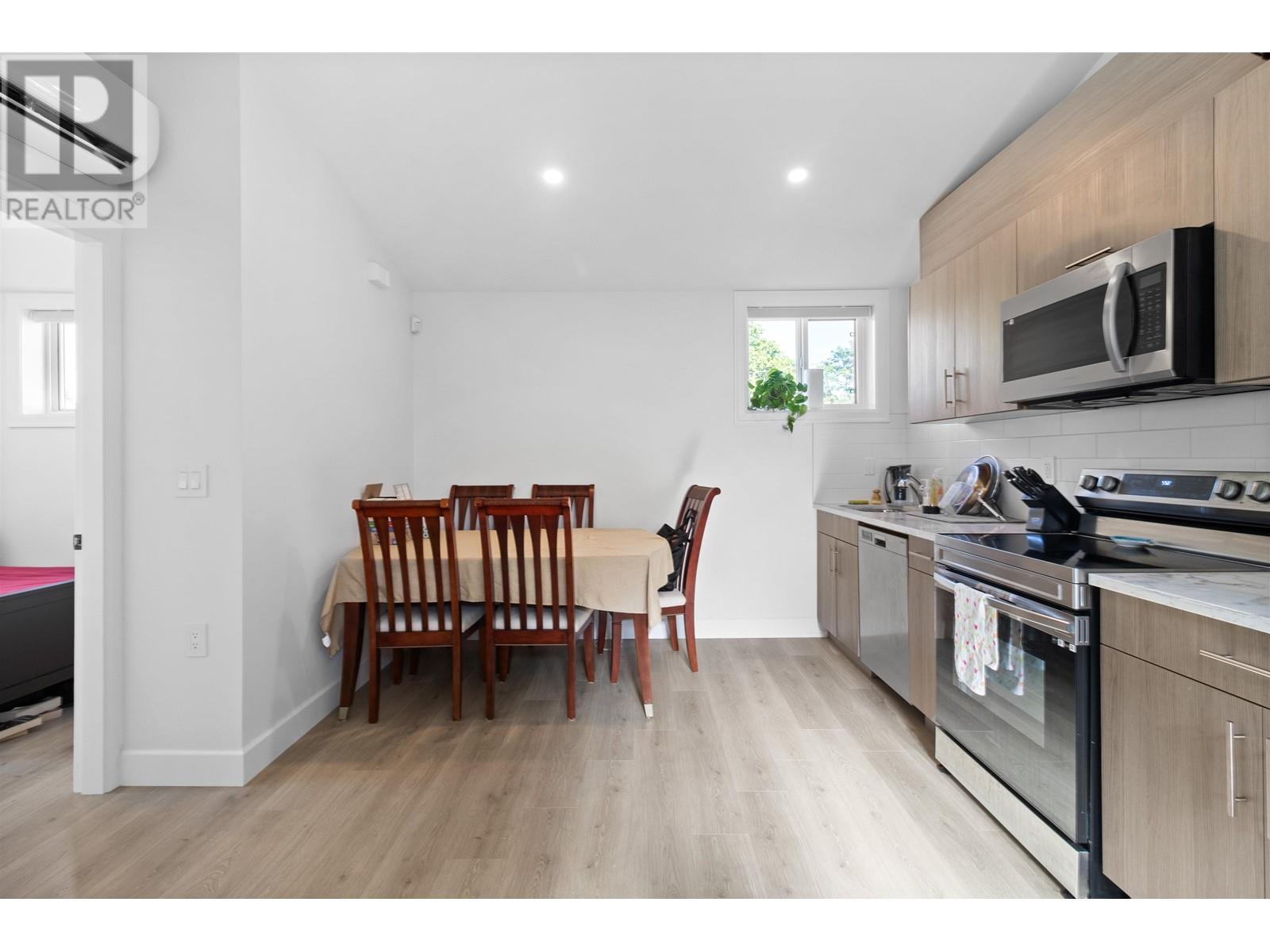 Listing Picture 33 of 39 : 7662 FRENCH STREET, Vancouver / 溫哥華 - 魯藝地產 Yvonne Lu Group - MLS Medallion Club Member