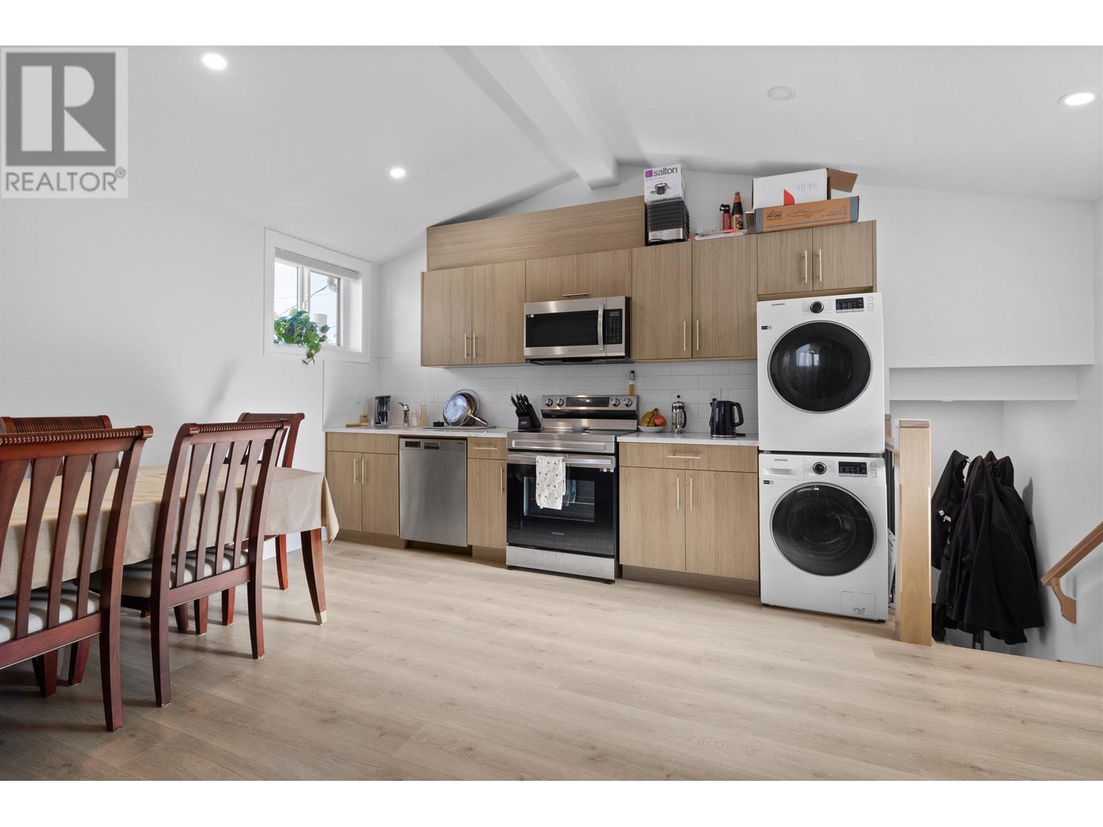 Listing Picture 34 of 39 : 7662 FRENCH STREET, Vancouver / 溫哥華 - 魯藝地產 Yvonne Lu Group - MLS Medallion Club Member