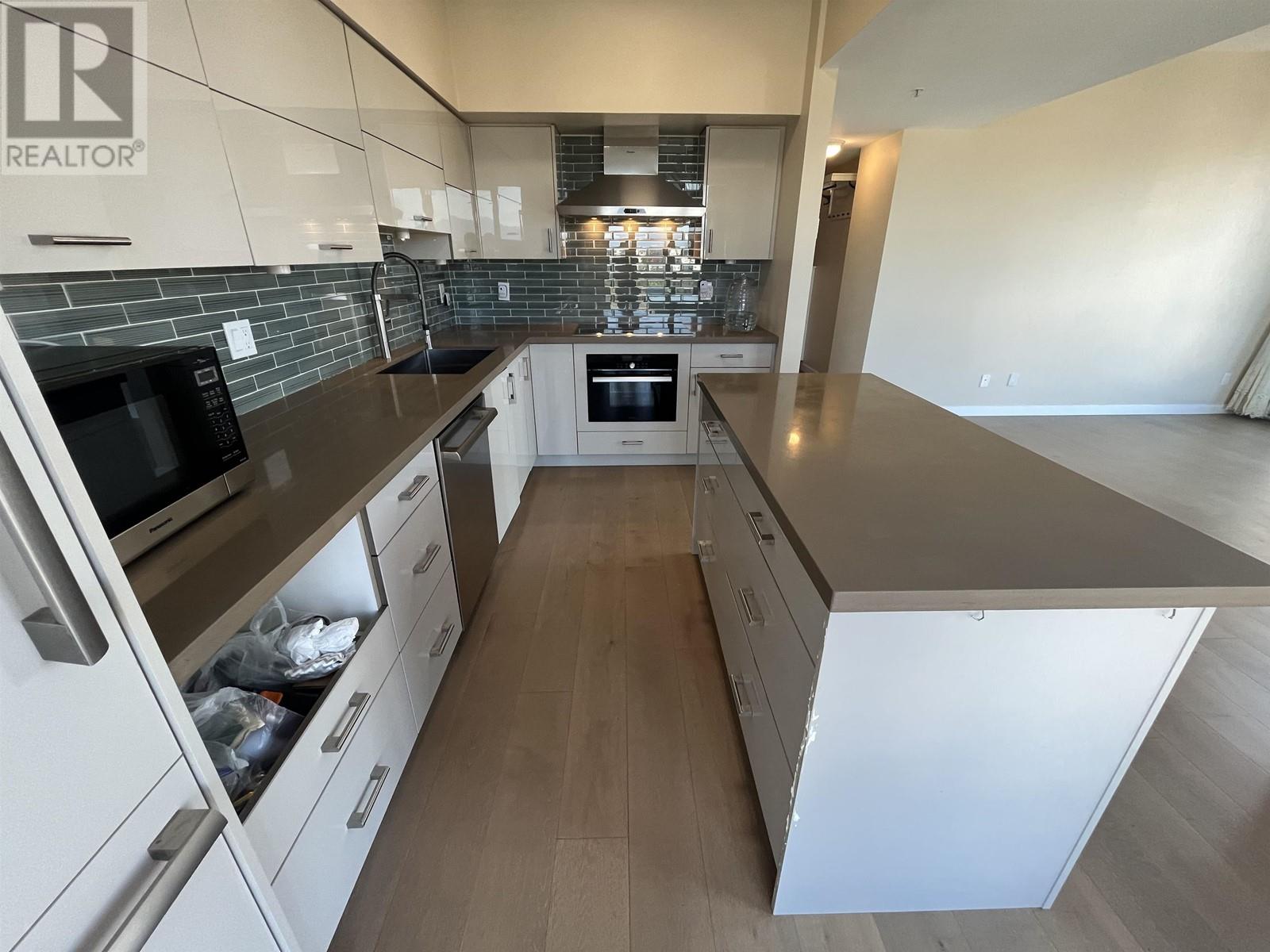 15fl 8248 Lansdowne Road, Richmond, British Columbia  V6X 3Y9 - Photo 4 - R2970555